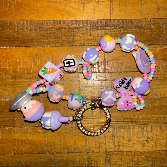 Colorful Beaded Keychain - Picture 3 of 4